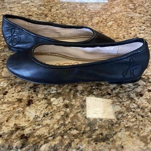 Sam Edelman Flats Black size 6/7 like new
